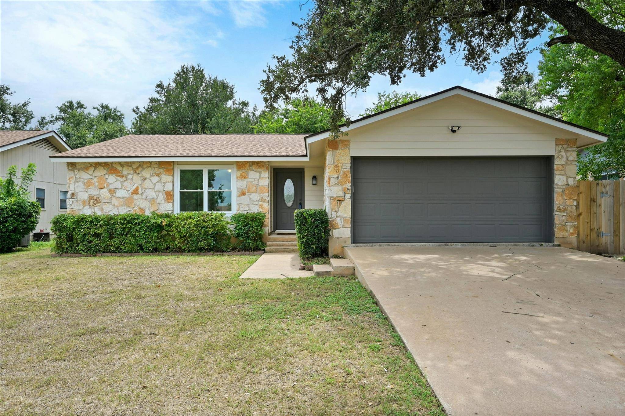 3605 Monument DR, Round Rock, TX 78681