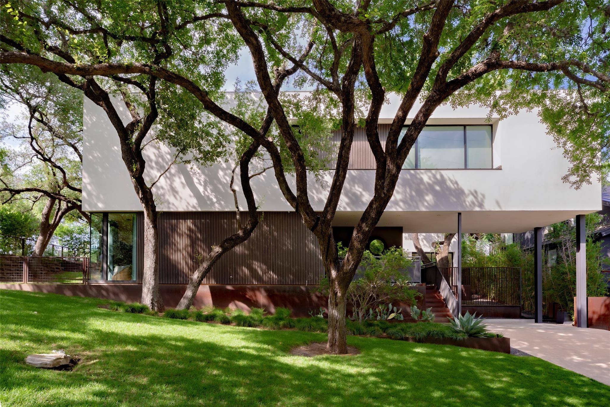 2210 Westlake DR #A, Austin, TX 78746
