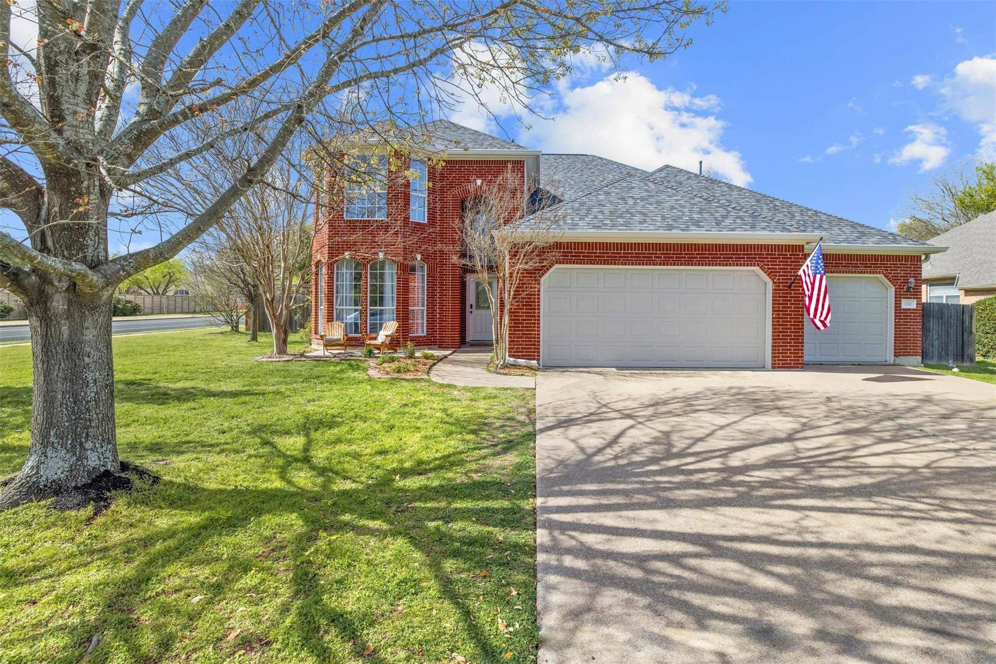 1711 Autumn Fire DR, Cedar Park, TX 78613