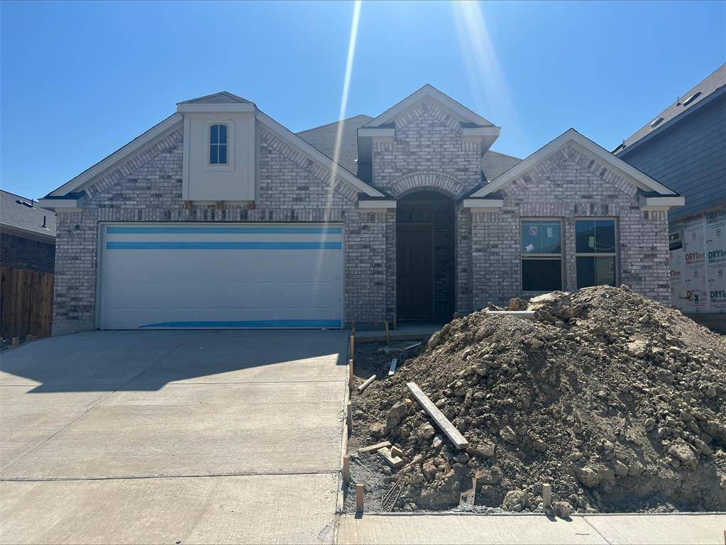 669 Sugar Cane RD, Buda, TX 78610