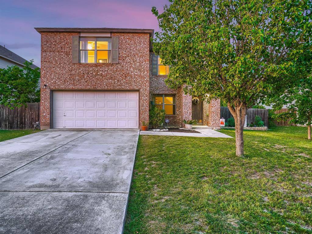 321 Mistletoe LN, Kyle, TX 78640