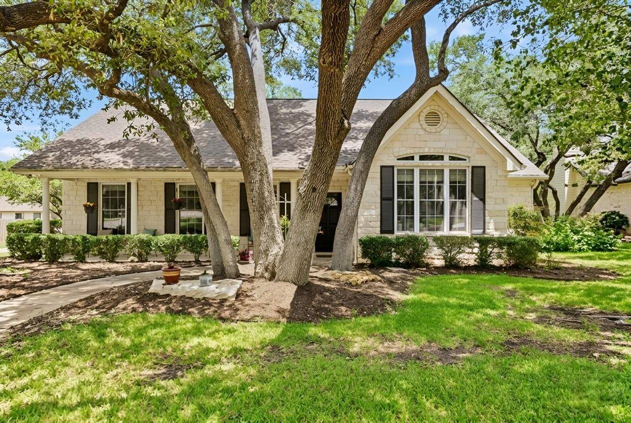 100 Oakmont CT, Georgetown, TX 78628