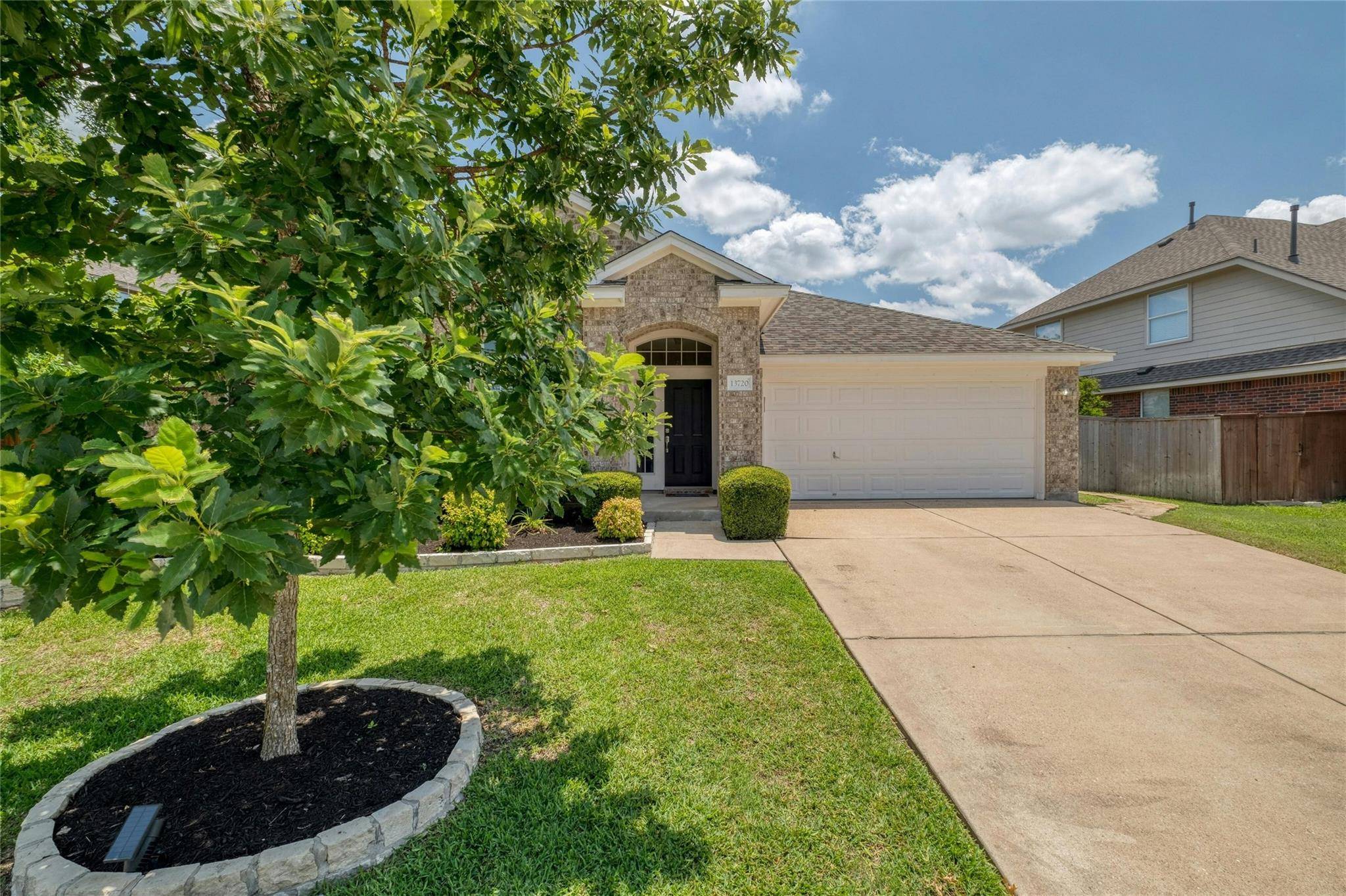13720 Field Spar DR, Manor, TX 78653