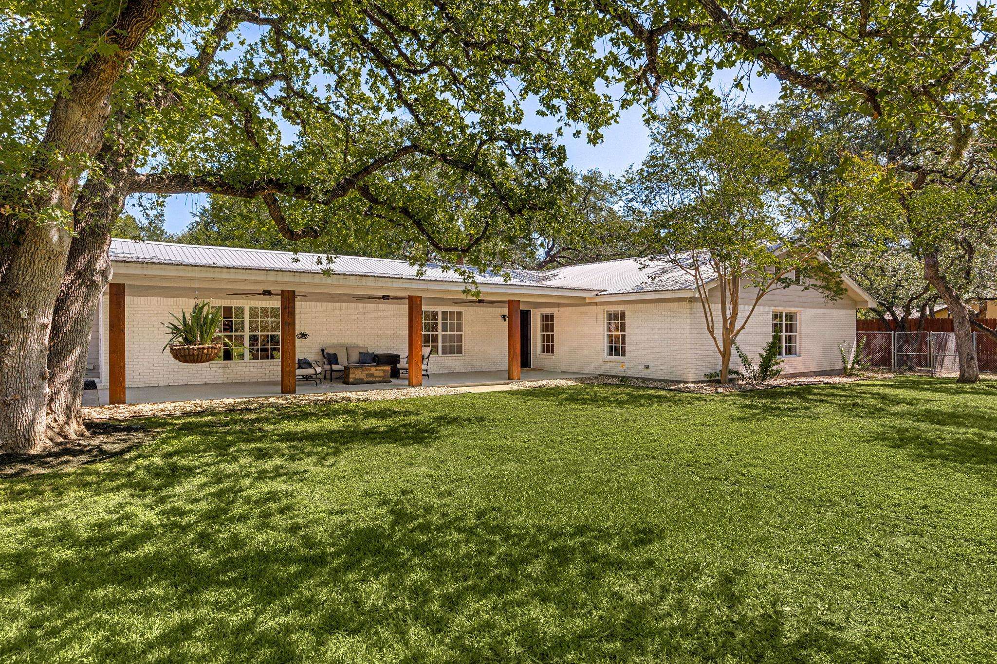 1501 W Park ST, Cedar Park, TX 78613