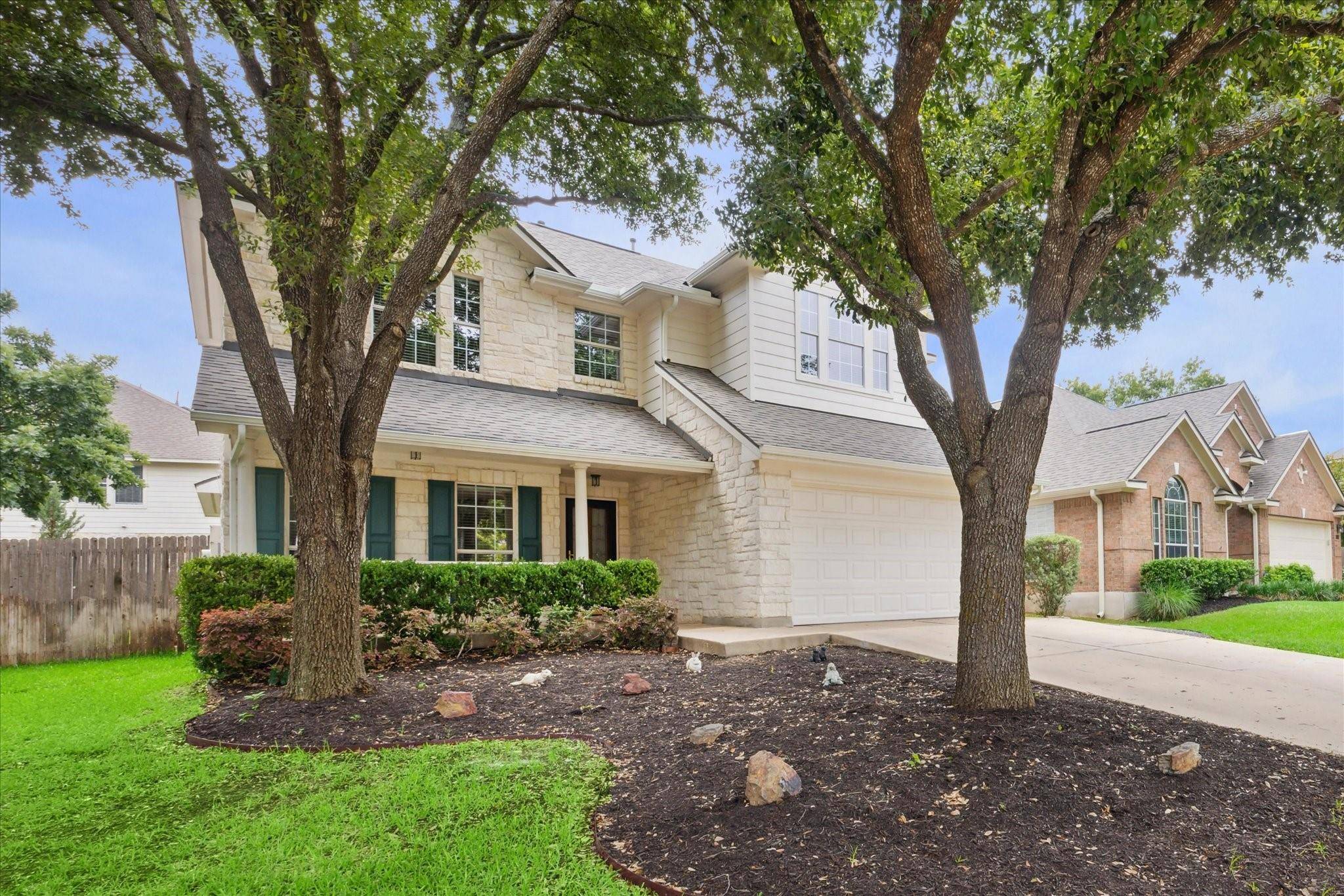 7103 W Magic Mountain LN, Round Rock, TX 78681