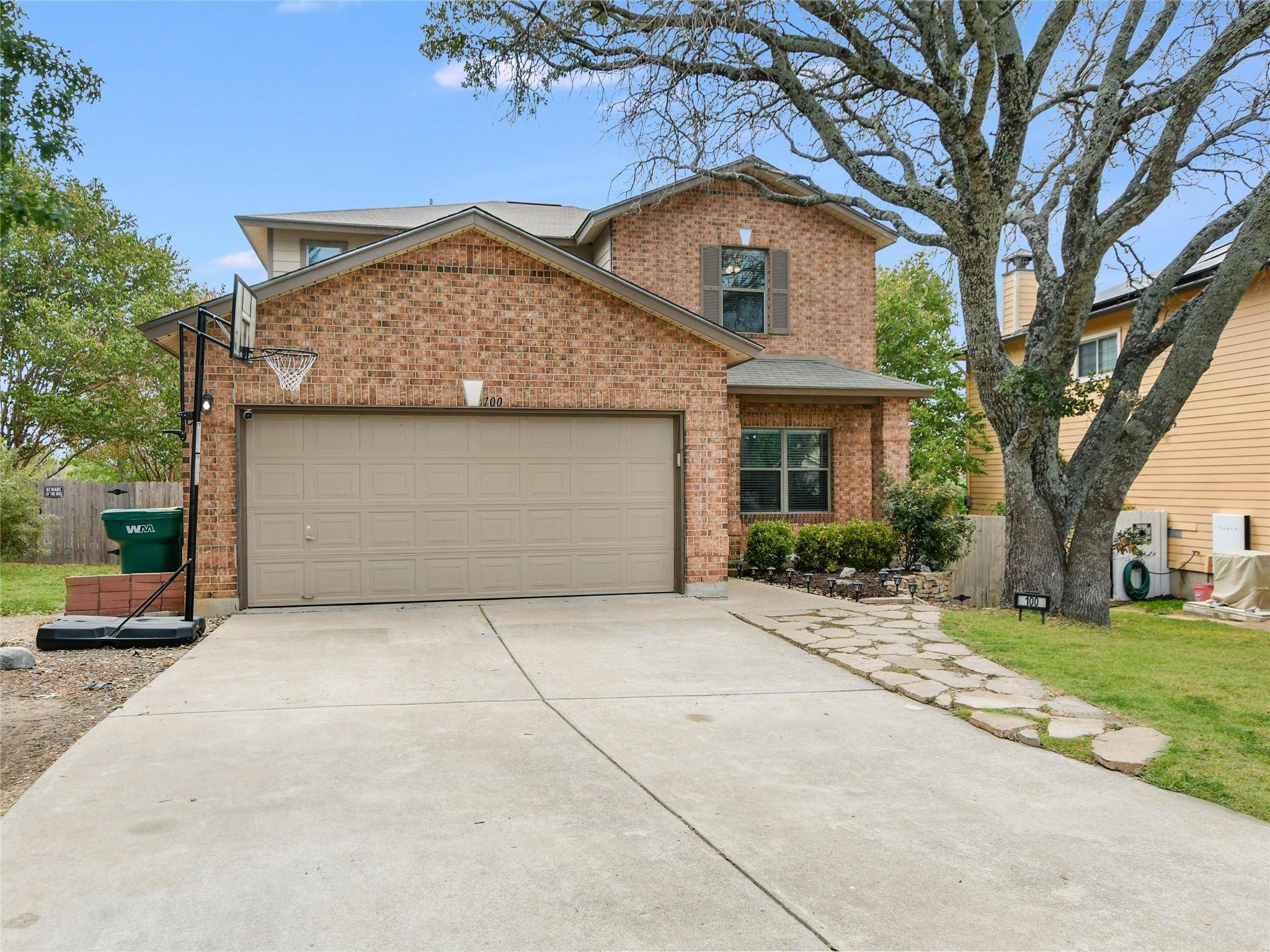 100 E Wildflower BLVD, Marble Falls, TX 78654