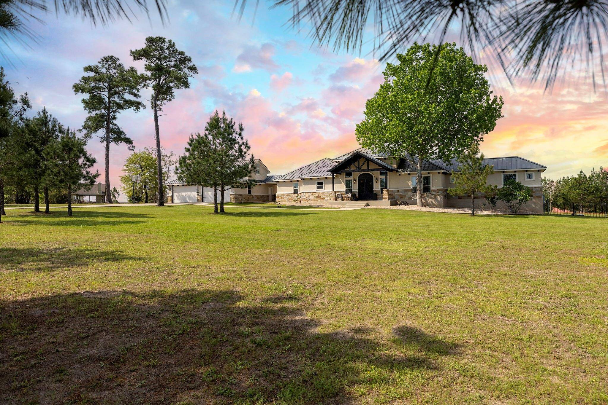 198 Charolais DR, Bastrop, TX 78602