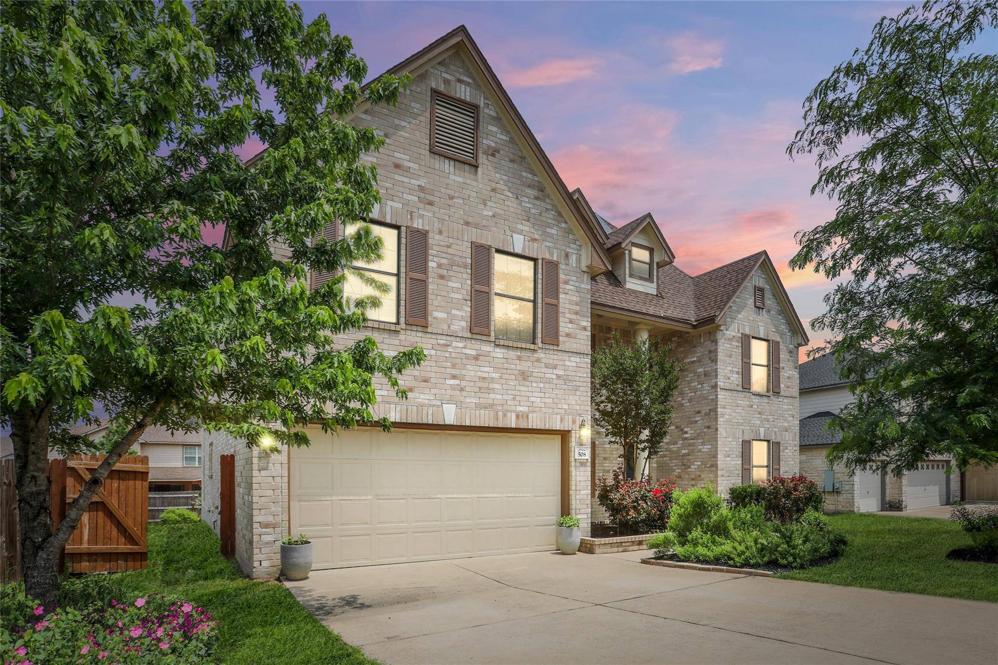 508 Castebar DR, Round Rock, TX 78664