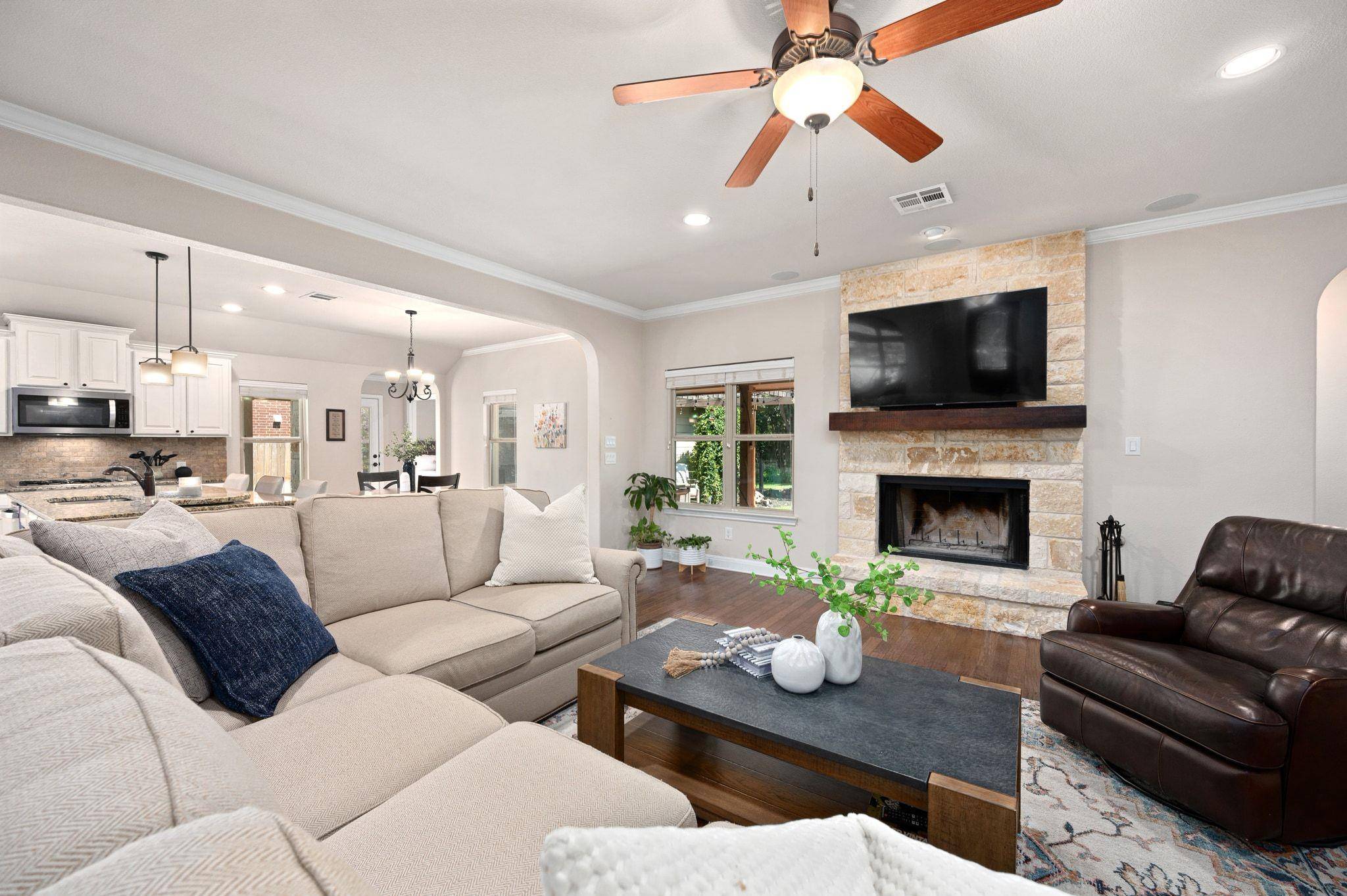 30011 Edgewood DR, Georgetown, TX 78628