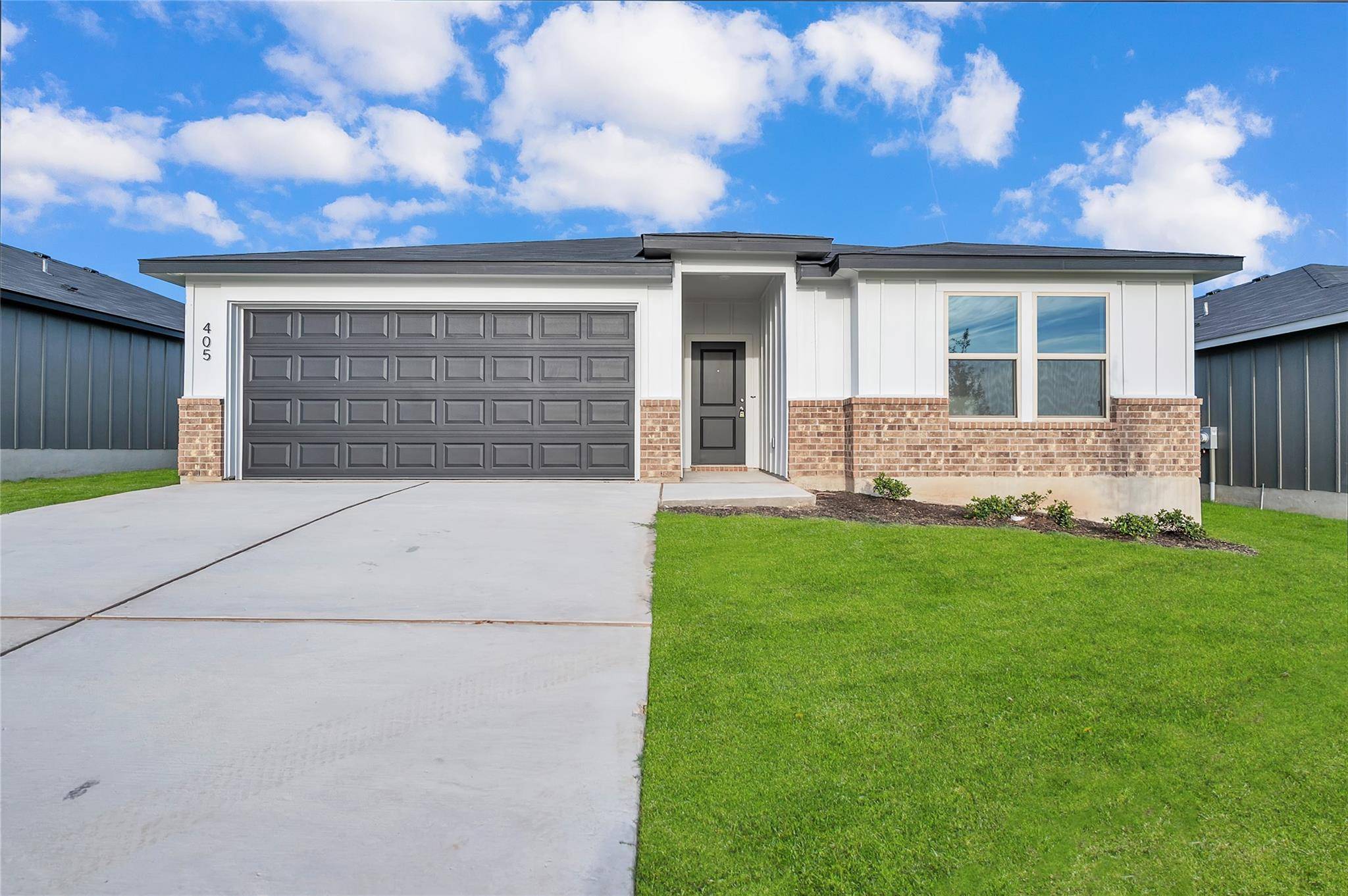 405 Day Wells, Jarrell, TX 76537