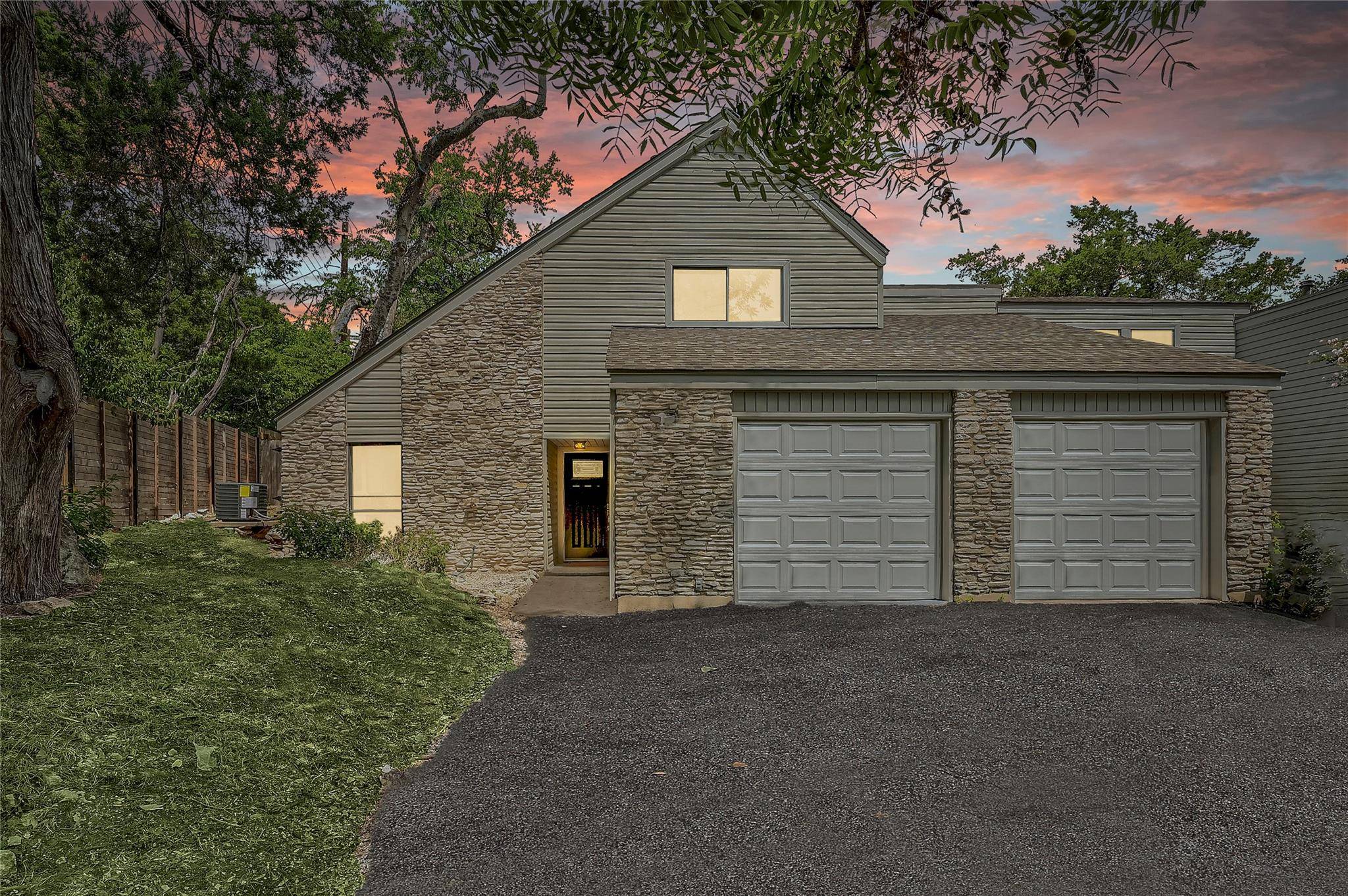 6004 Shadow Valley CV #B, Austin, TX 78731