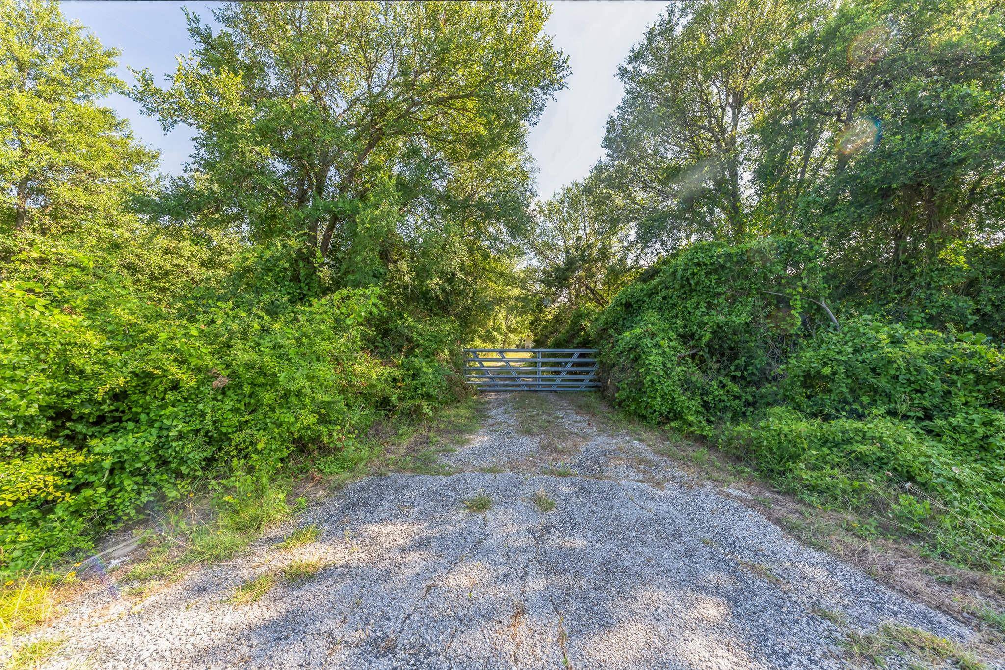 19207 Eyerley RD, Manor, TX 78653