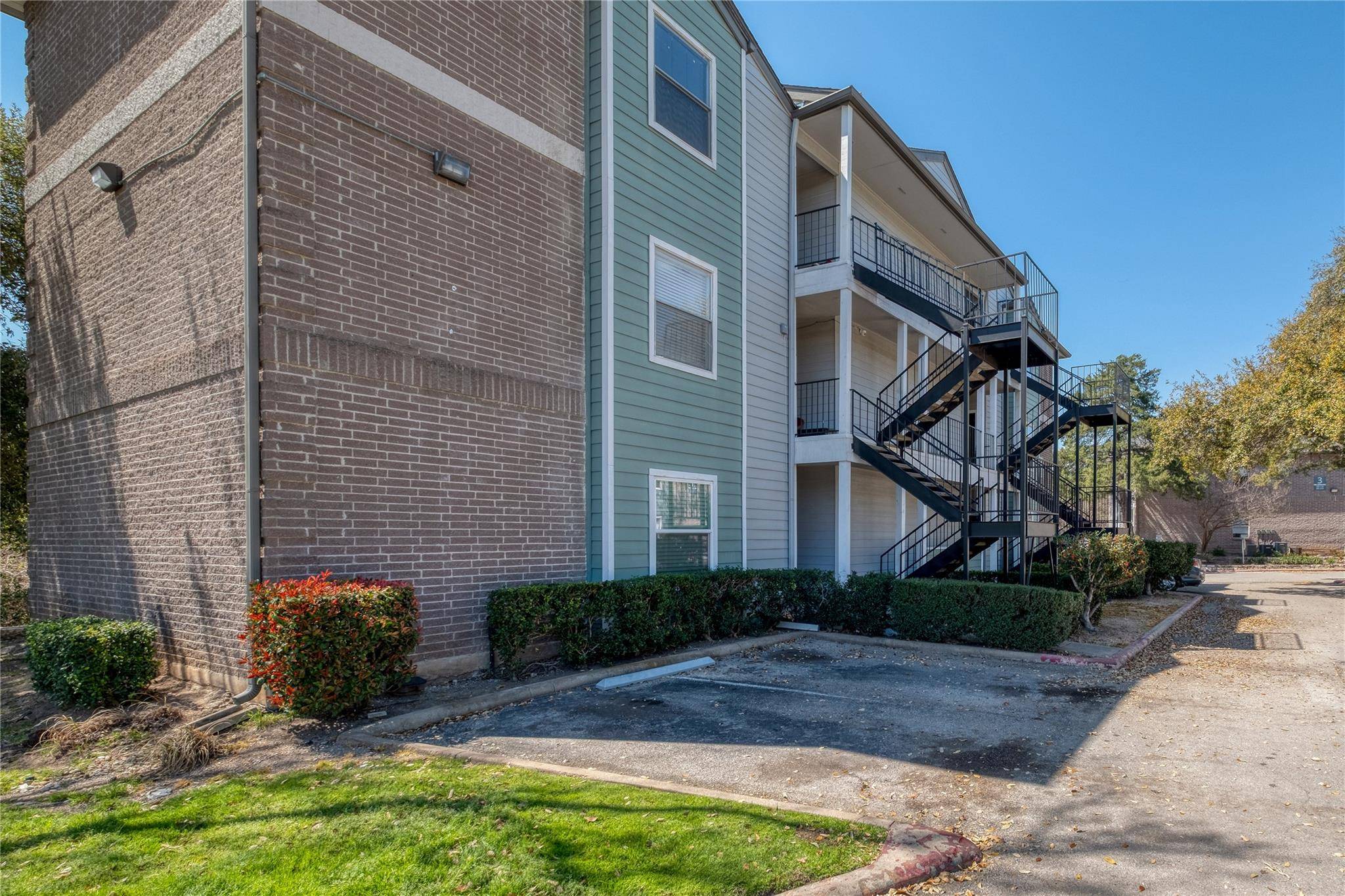 12166 Metric BLVD #103, Austin, TX 78758