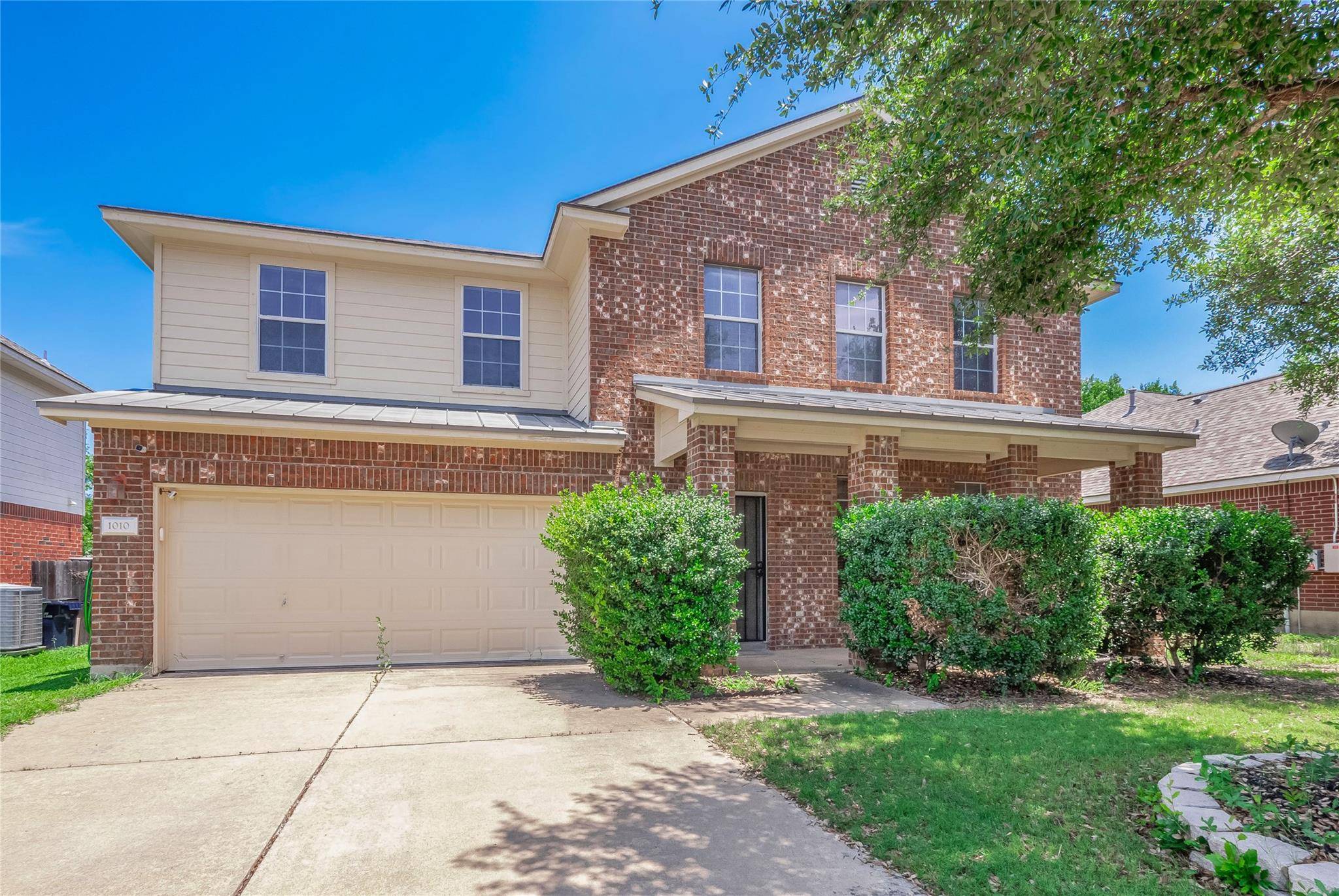 1010 Barclay DR, Leander, TX 78641