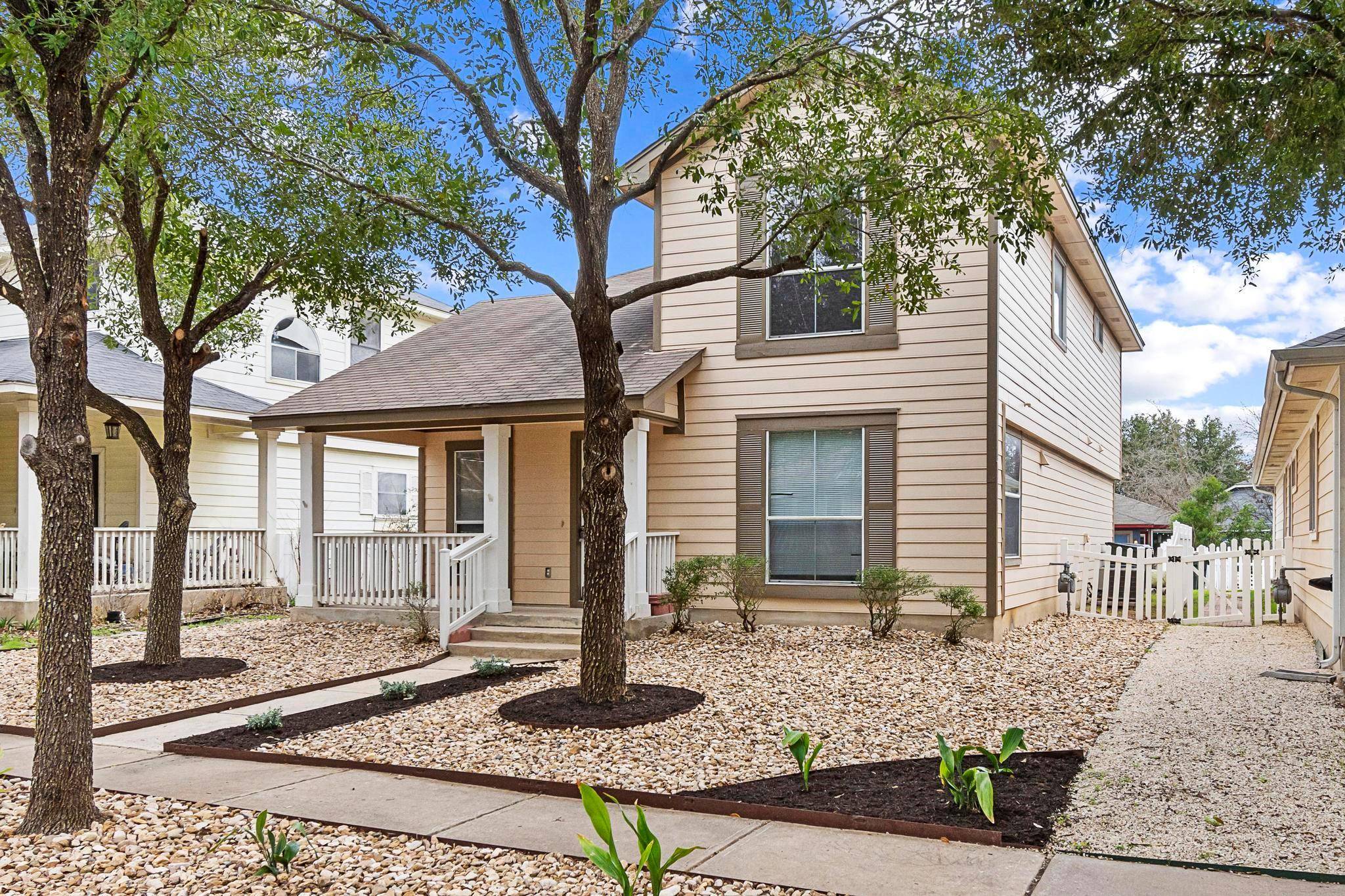 124 Teasley, Kyle, TX 78640