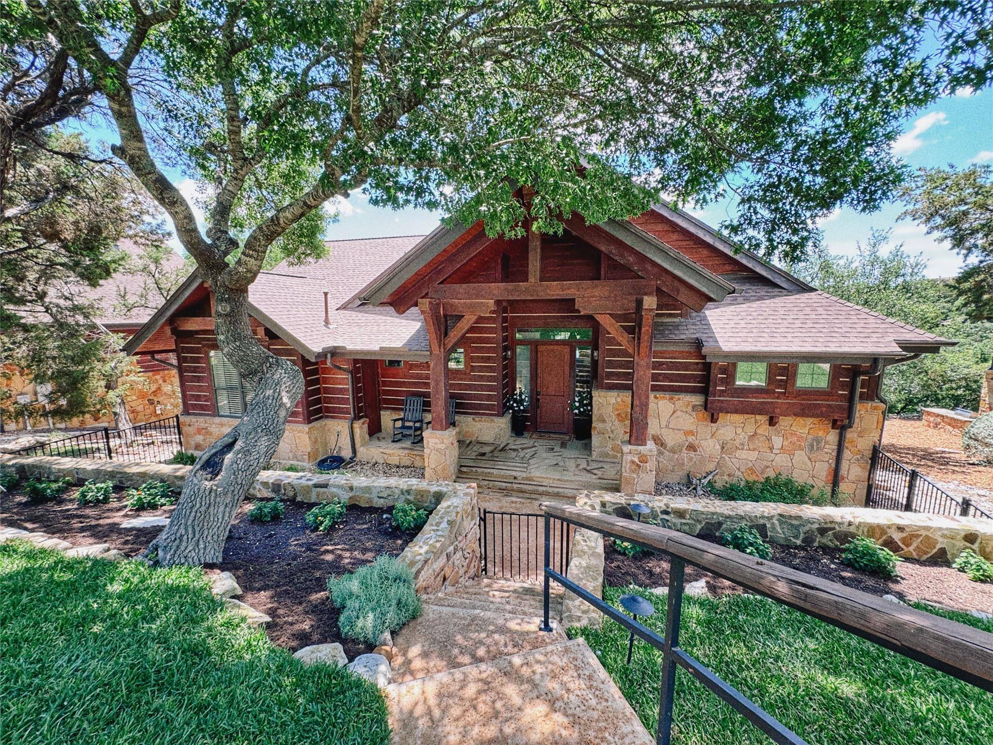 18852 Hidden Ridge PL, Jonestown, TX 78645