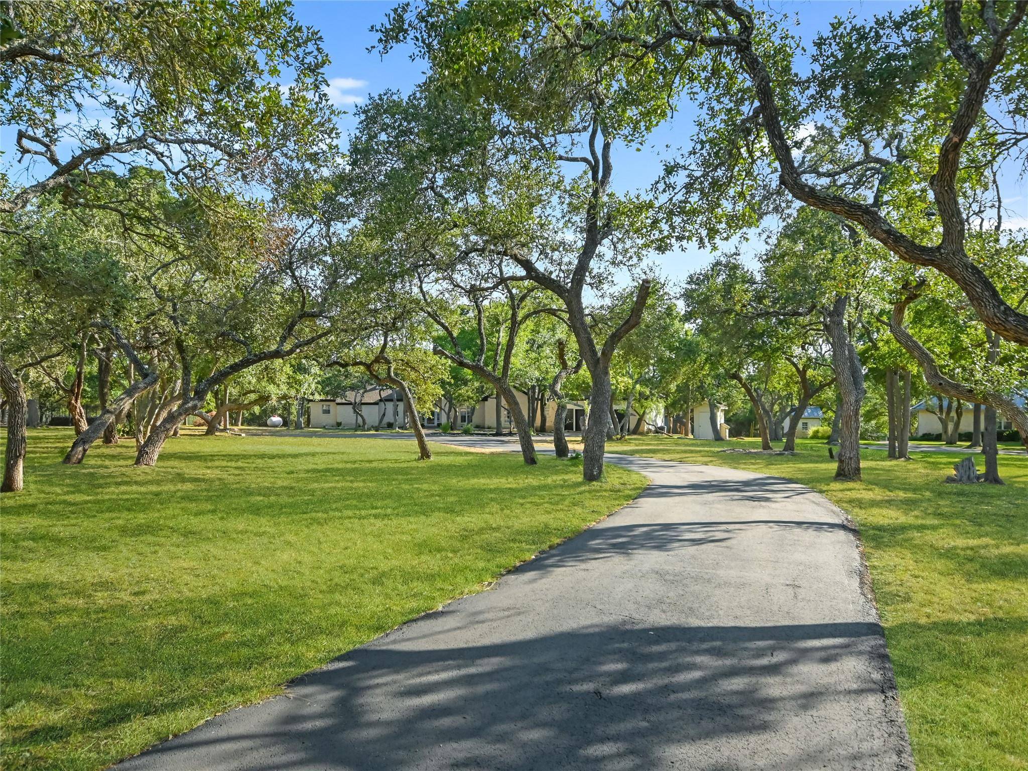 11805 Oak Branch DR, Austin, TX 78737