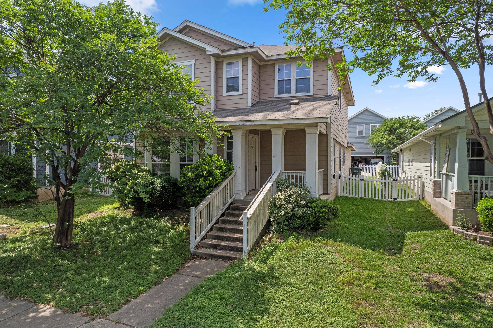 541 Sampson, Kyle, TX 78640