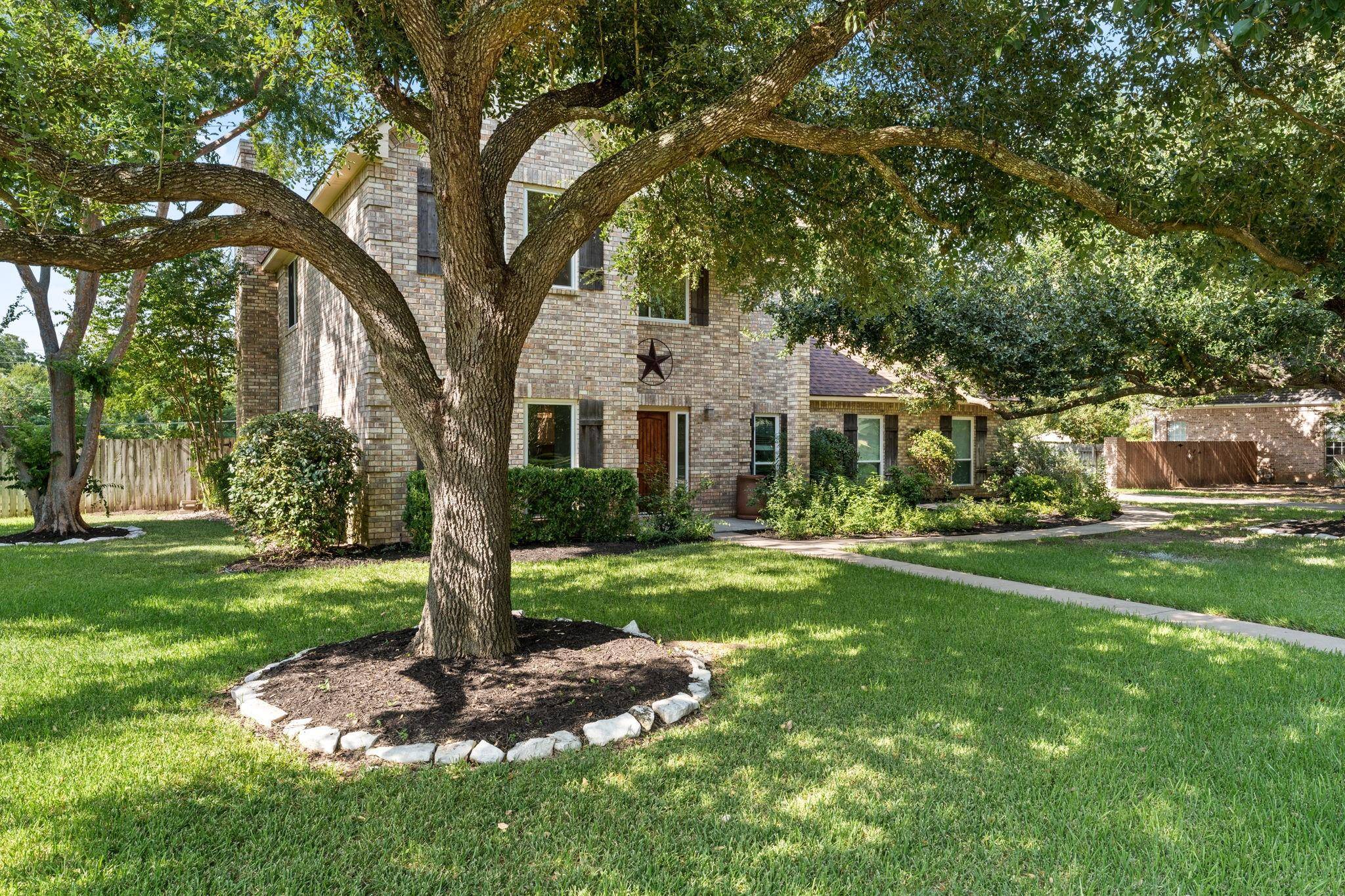 9 Meadow RUN, Round Rock, TX 78664