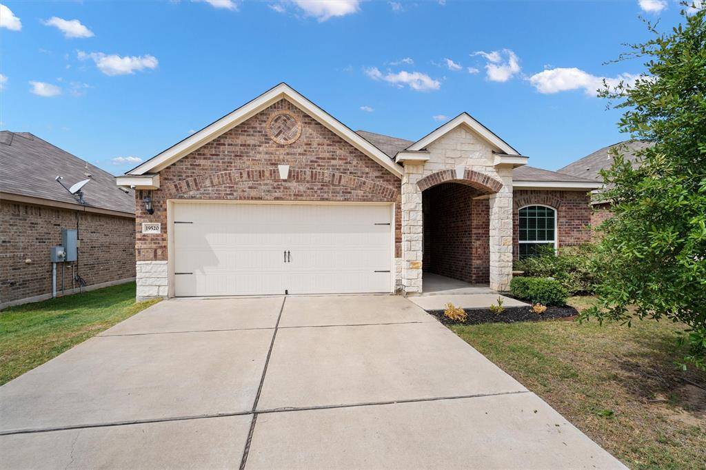 19520 James Manor ST, Manor, TX 78653