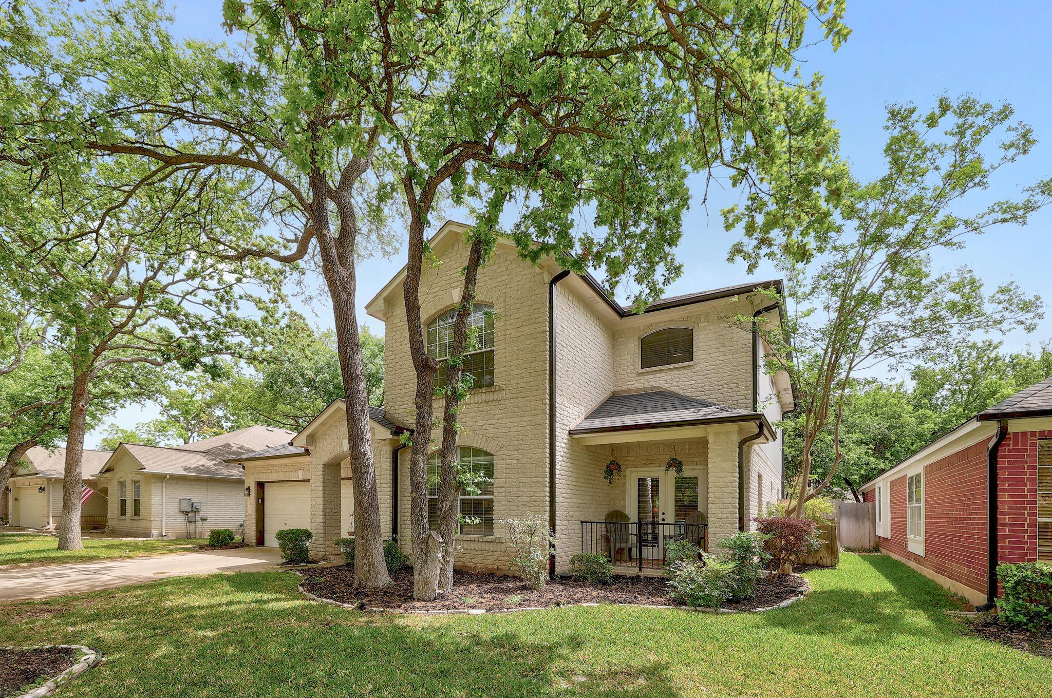 3019 Plantation DR, Round Rock, TX 78681