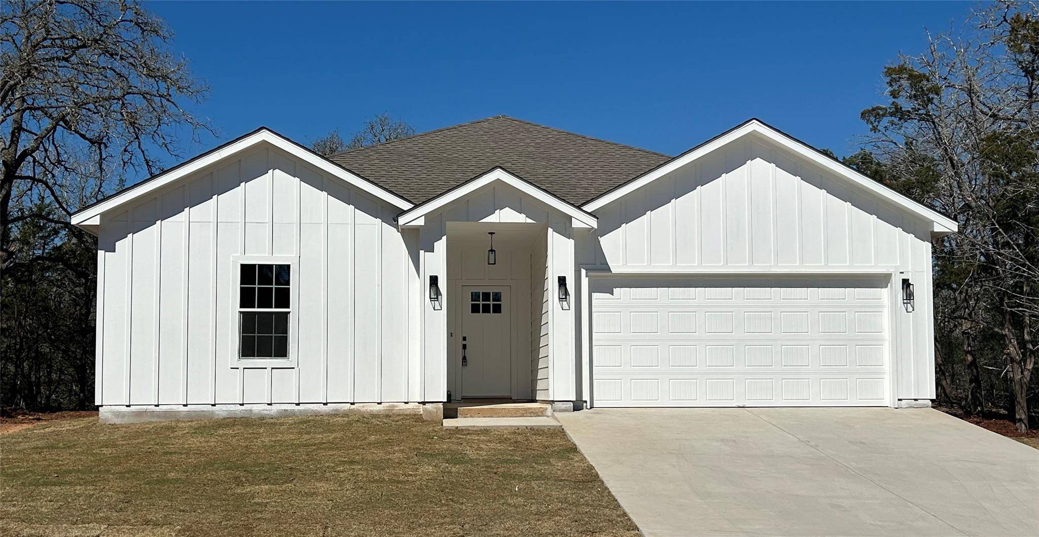 144 Heleakala DR, Bastrop, TX 78602