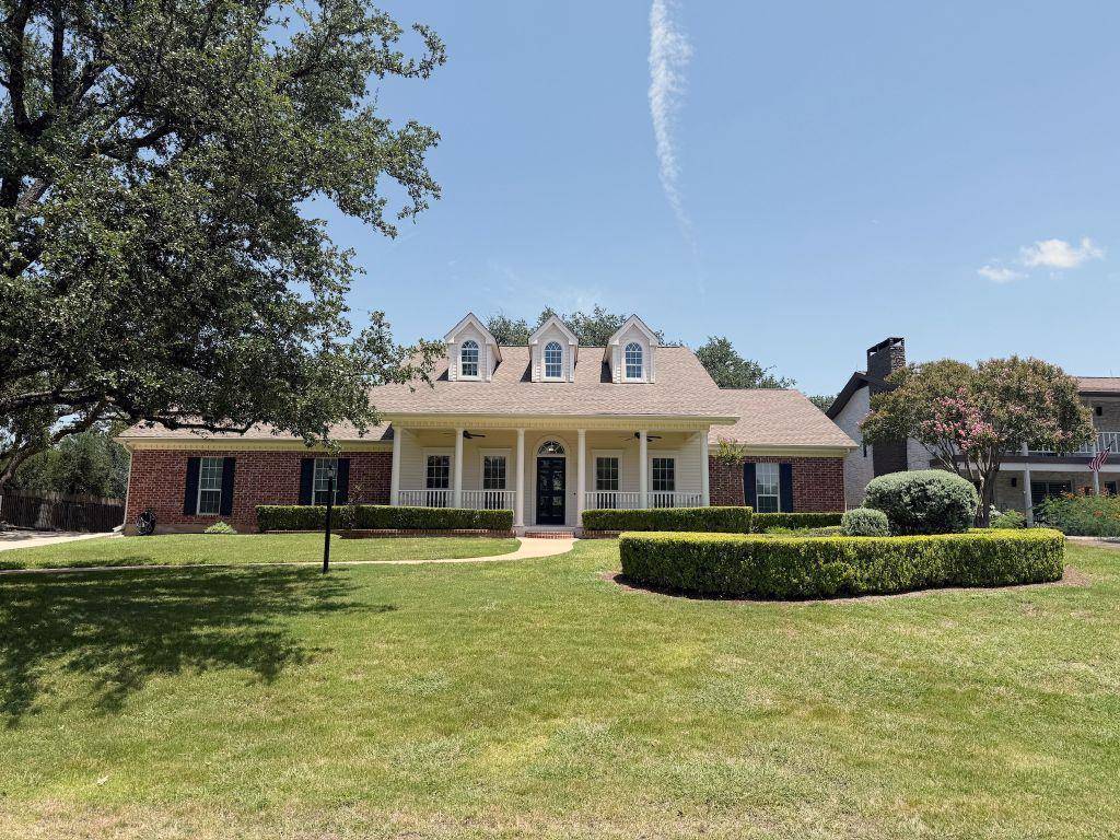 112 Snapper ST, Lakeway, TX 78734