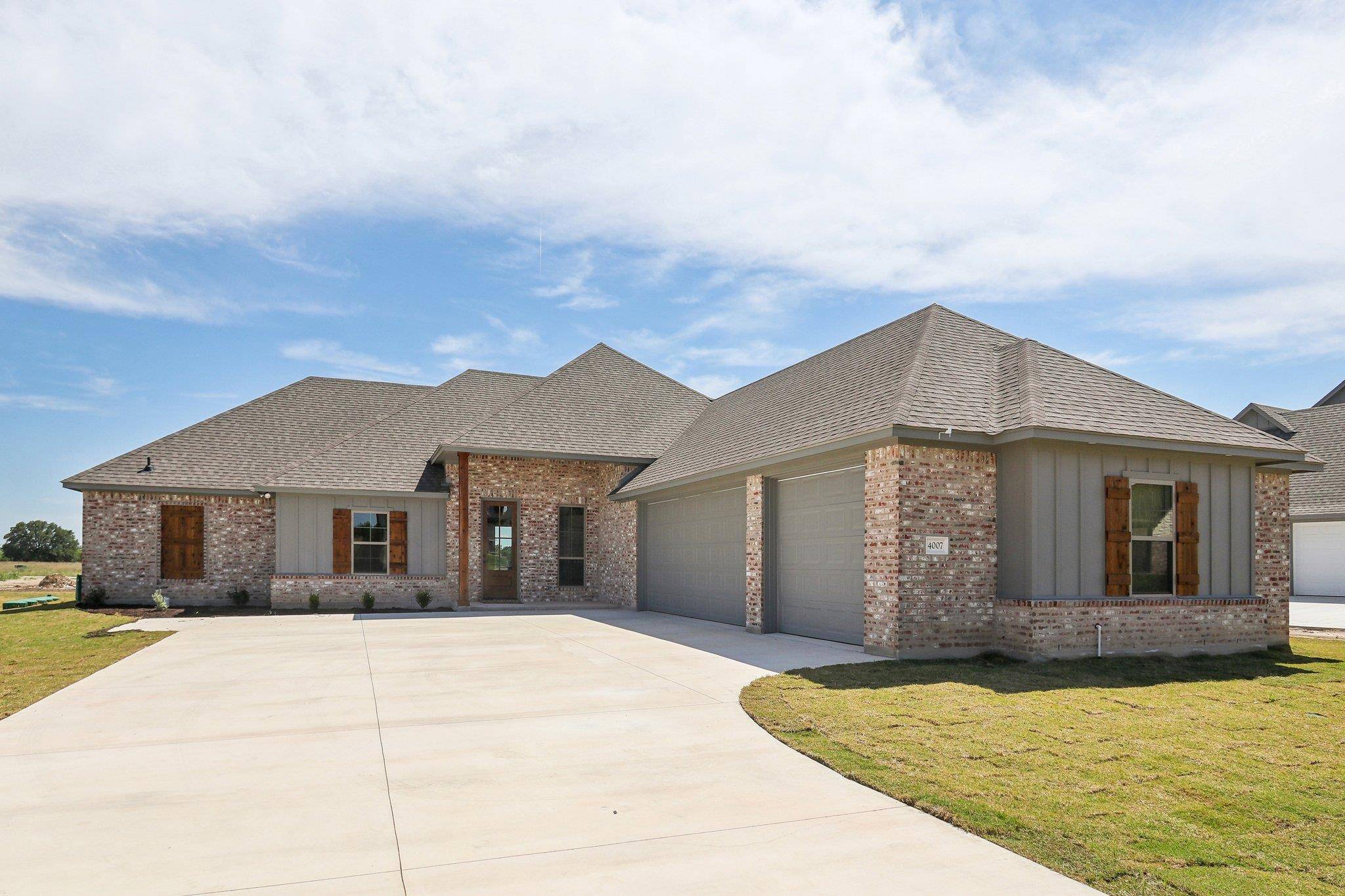 4007 Aerie ST, Salado, TX 76571