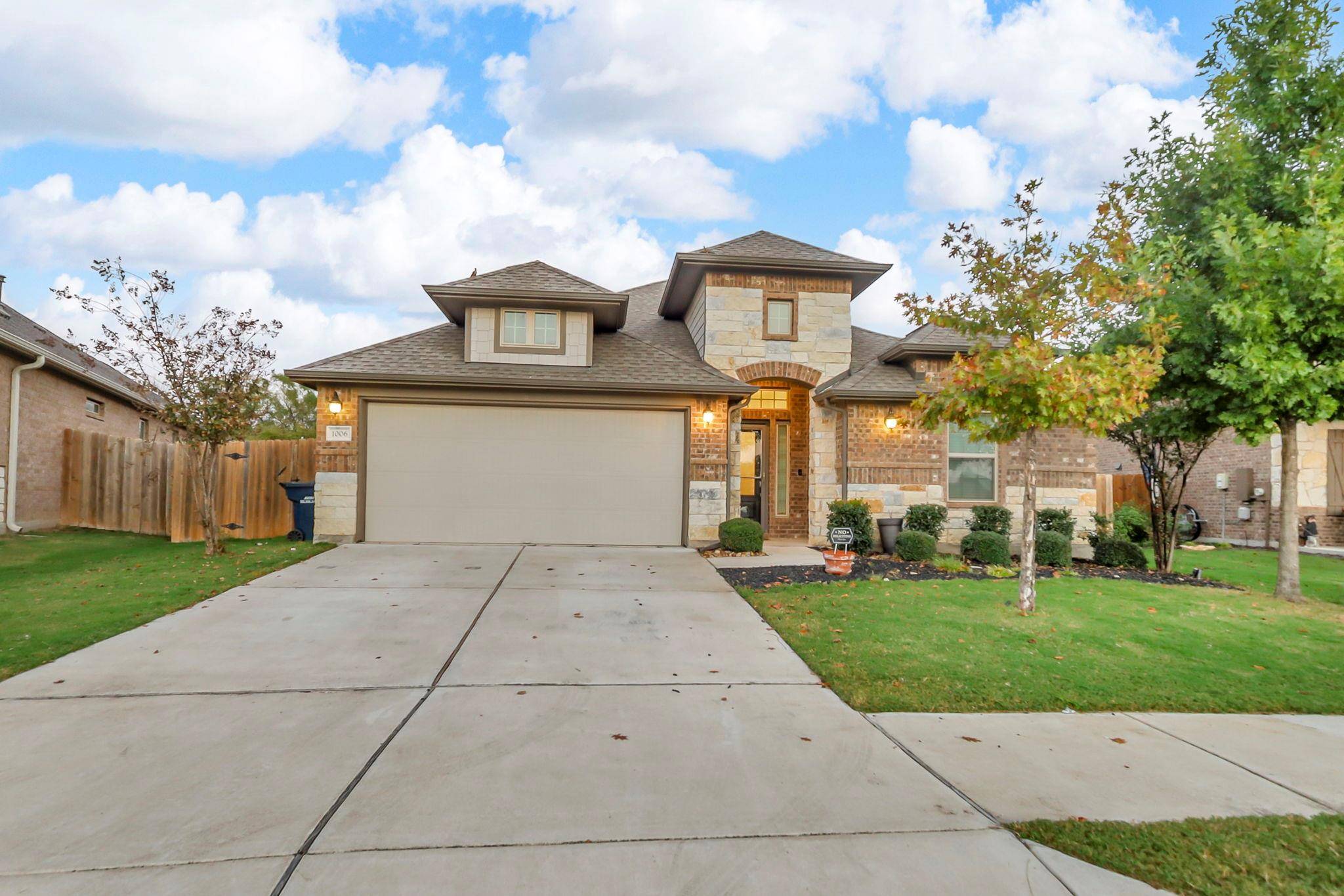 1006 Skylark CV, Hutto, TX 78634