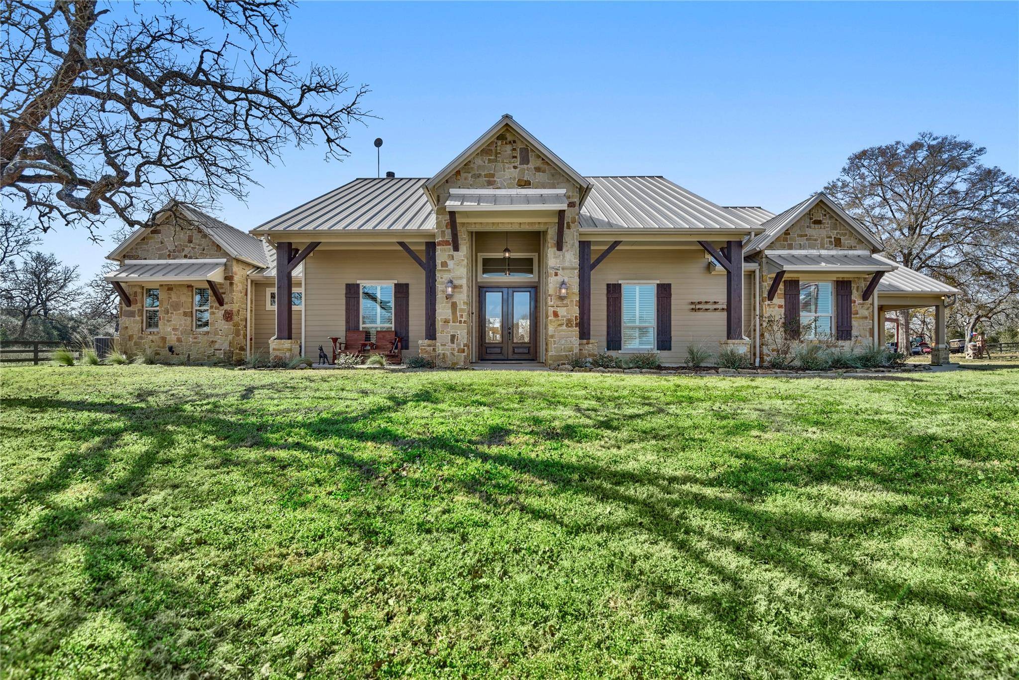 3745 Kuykendall RD, Bellville, TX 77418