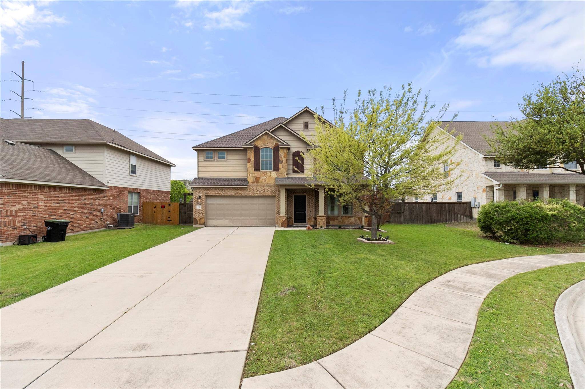 1023 N Ash CV, Hutto, TX 78634