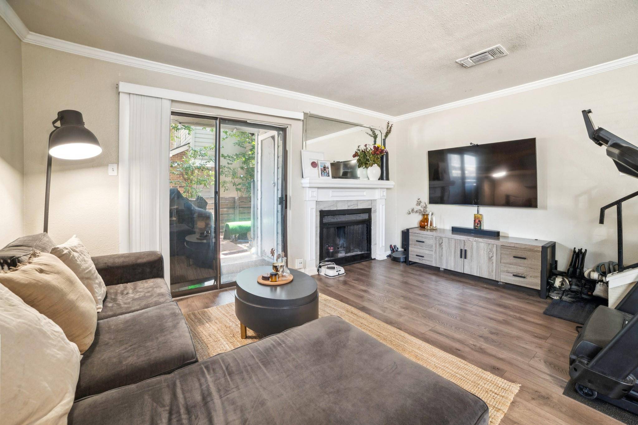 2018 W Rundberg LN #6A, Austin, TX 78758