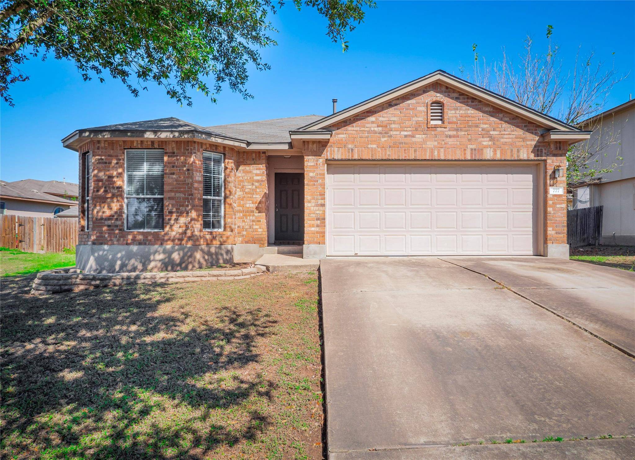 777 Covent DR, Kyle, TX 78640