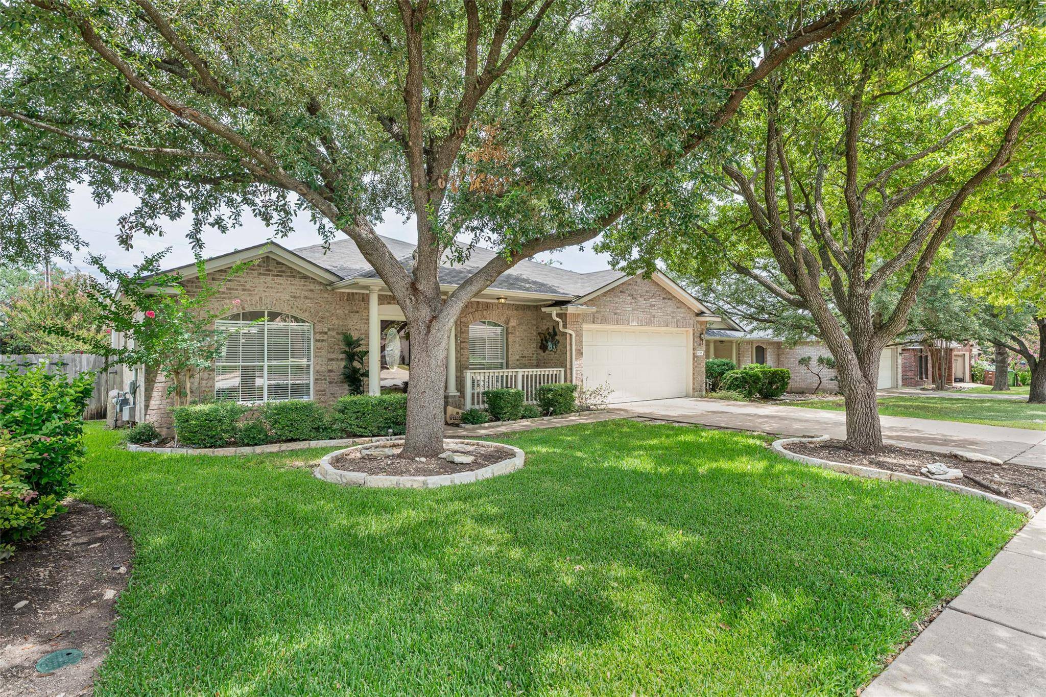 3219 Arroyo Bluff LN, Round Rock, TX 78681