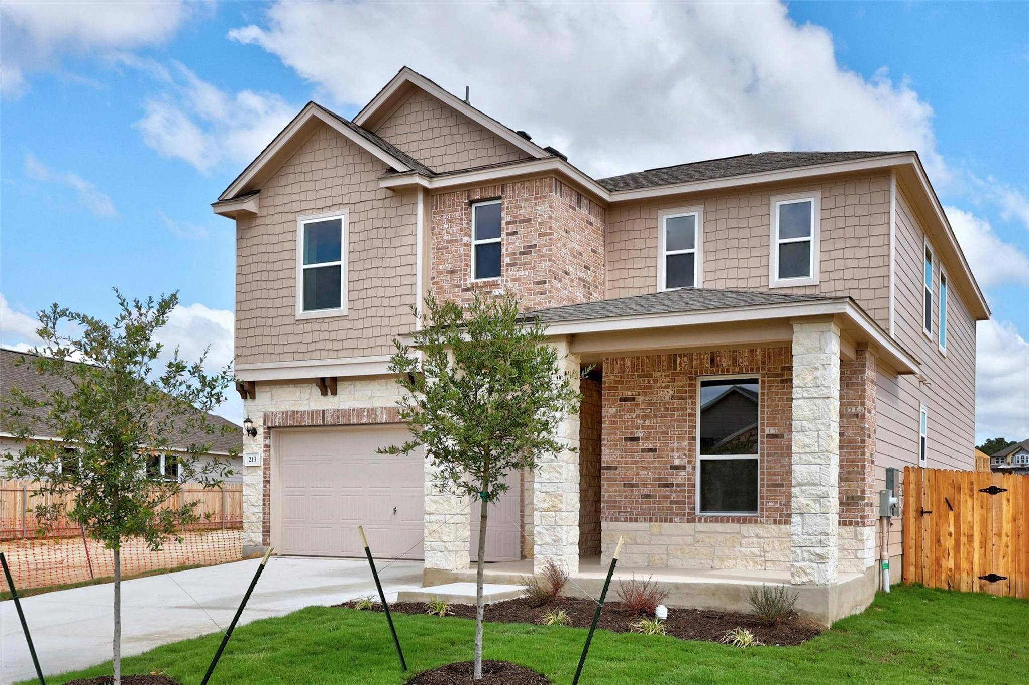 213 Skipping Stone RUN, Georgetown, TX 78628