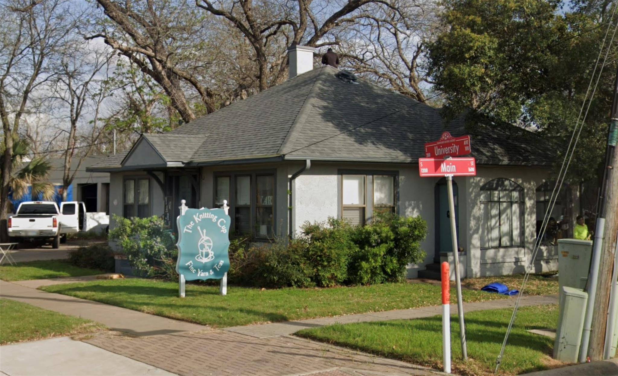 102 E University Ave, Georgetown, TX 78626
