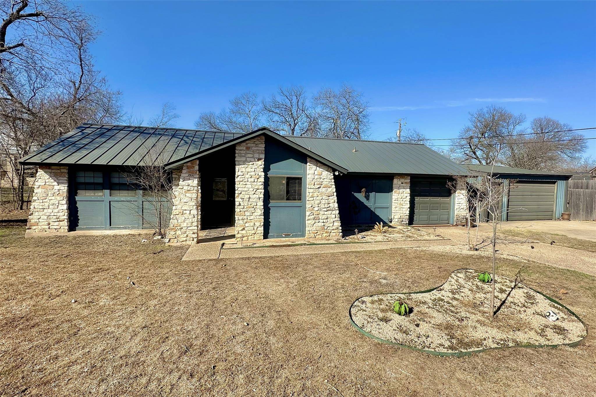 1504 Jackson DR, Cedar Park, TX 78613