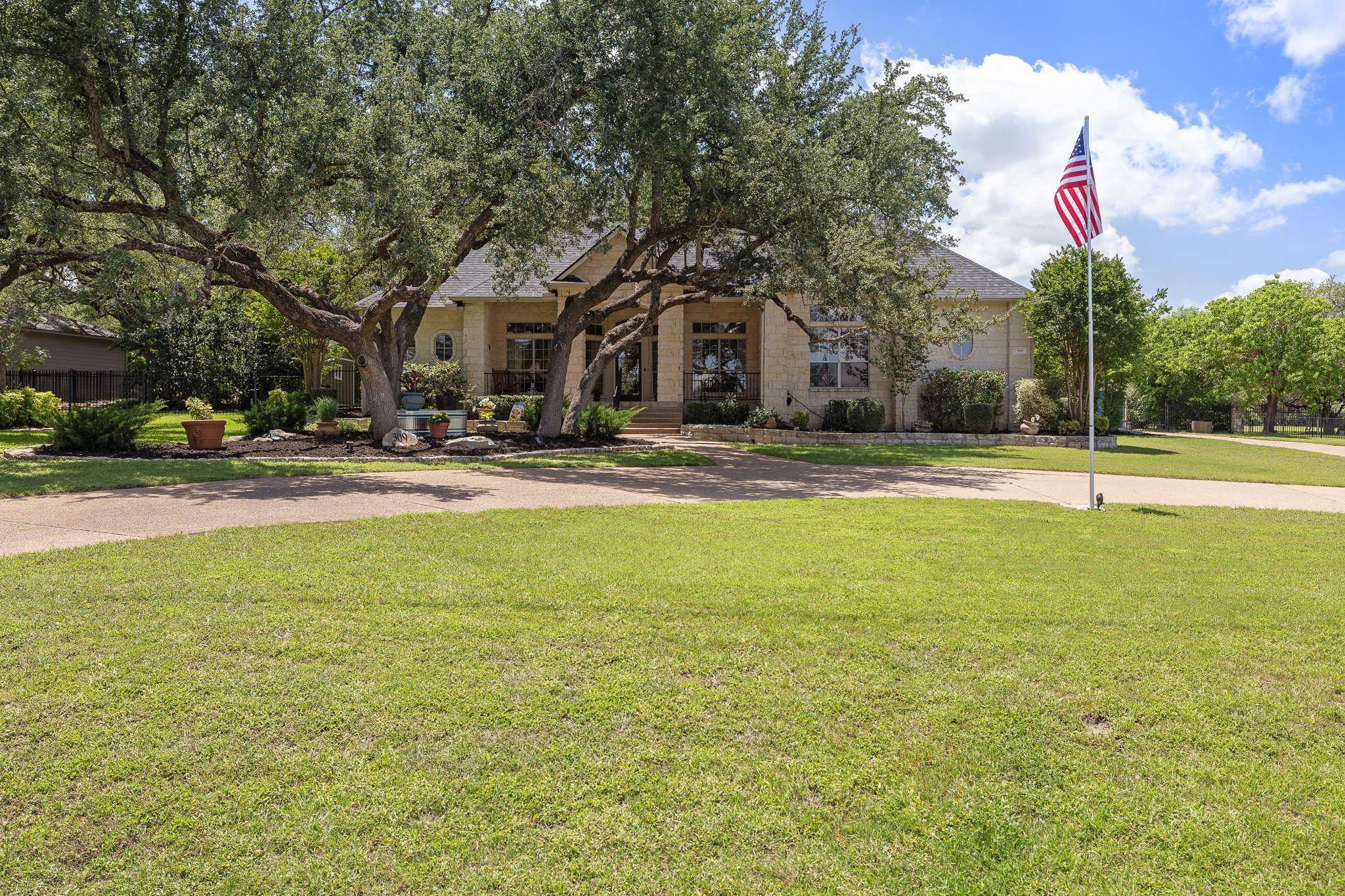 309 Cassidy DR, Georgetown, TX 78628