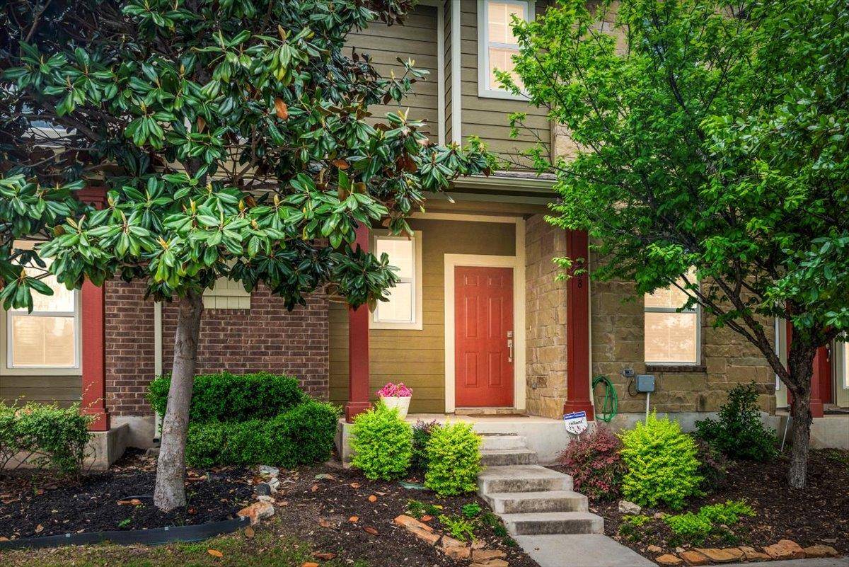608 Lookout Tree LN, Round Rock, TX 78664