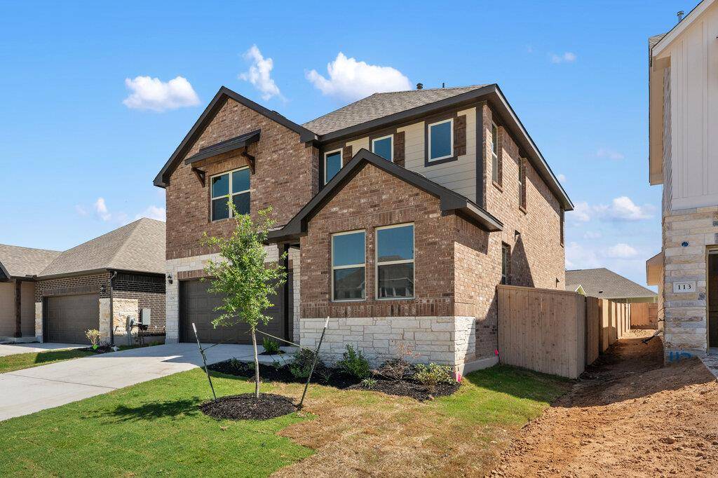 109 Coleto TRL, Bastrop, TX 78602