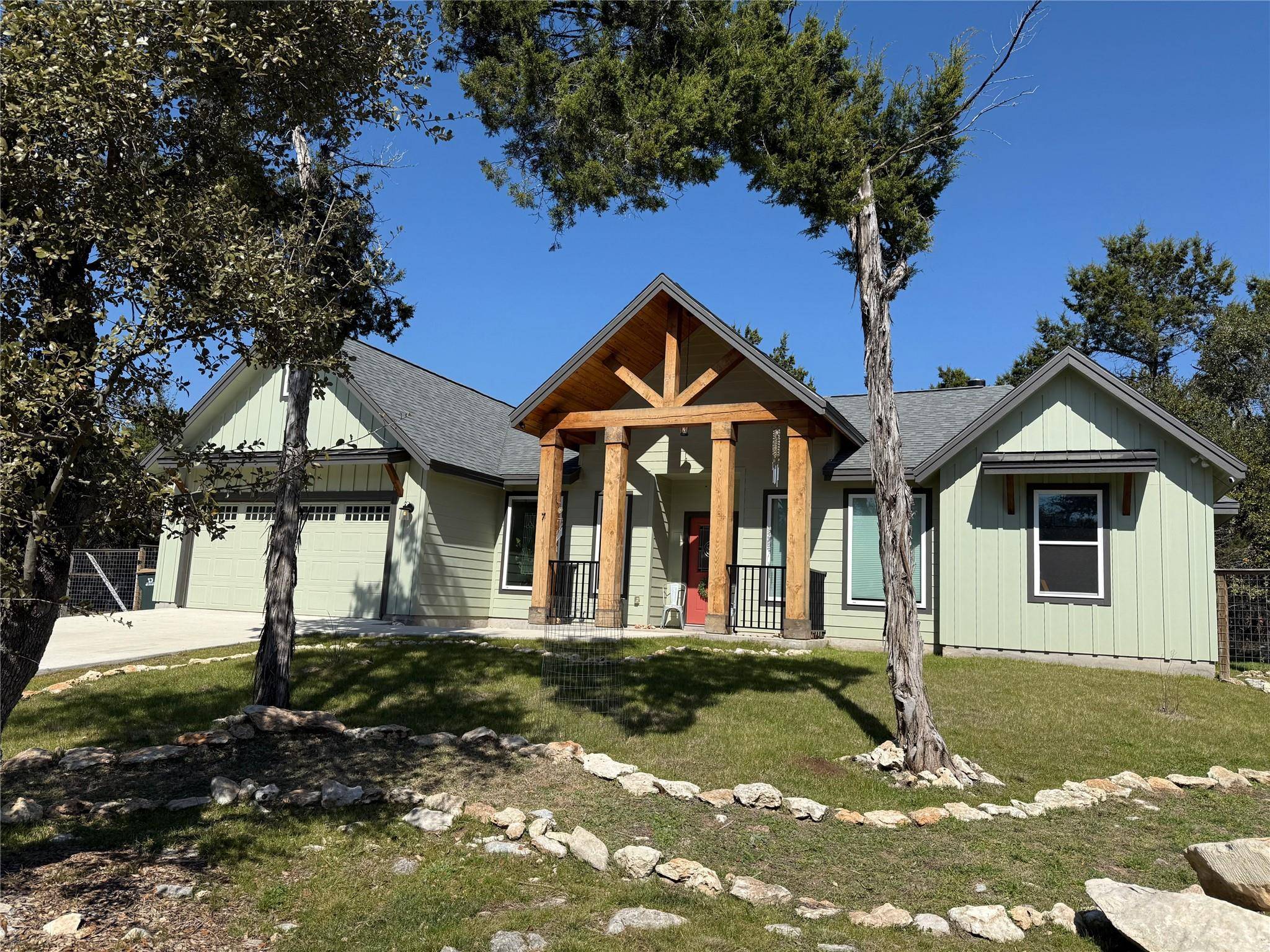 7 Senisa LN, Wimberley, TX 78676