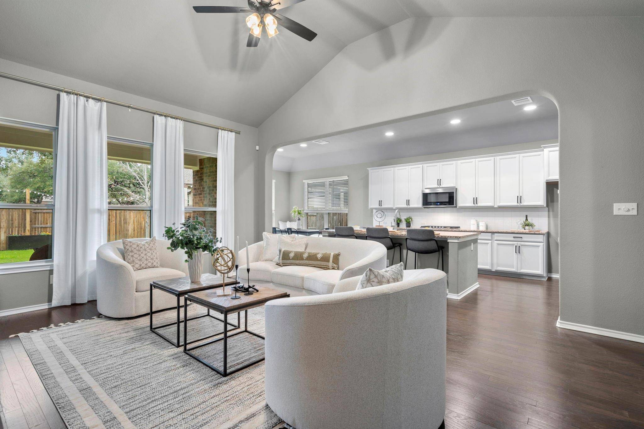 905 Naranjo DR, Georgetown, TX 78628
