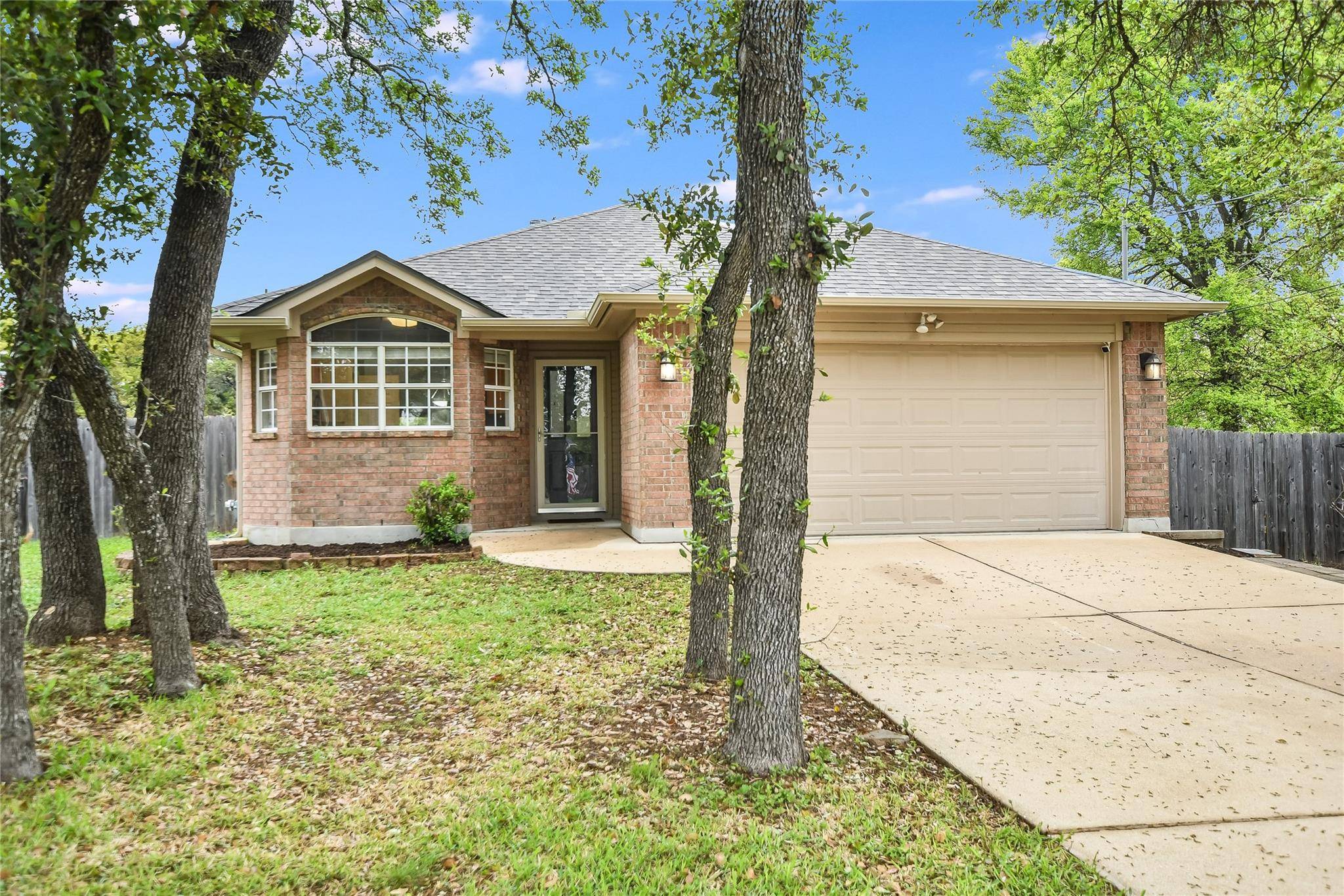 831 Lone Star DR, Cedar Park, TX 78613