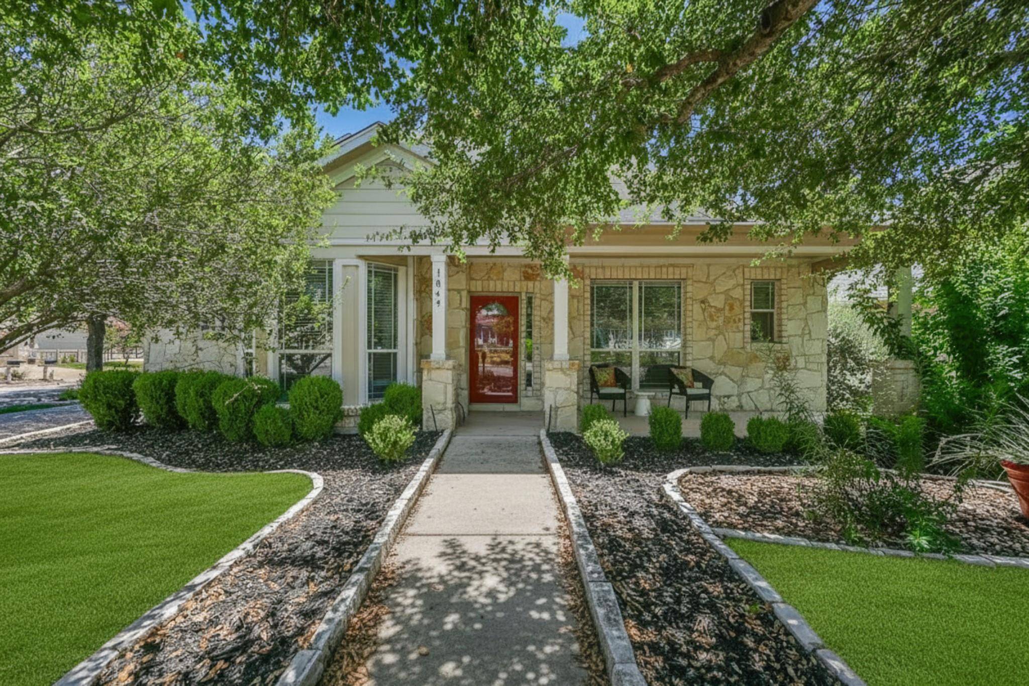 1049 Sanders, Kyle, TX 78640
