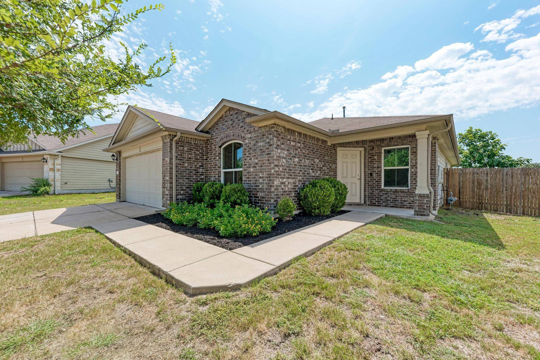 115 Scurlock CT, Hutto, TX 78634