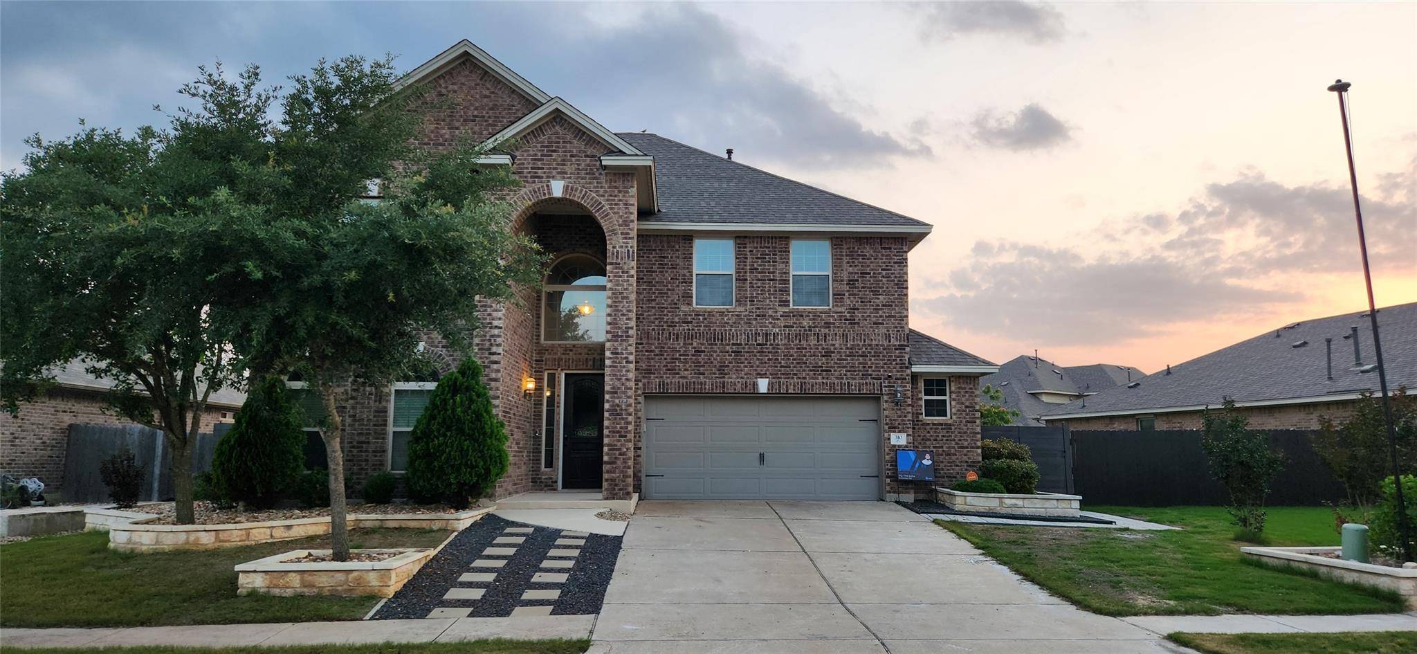 310 Leather Oak LOOP, San Marcos, TX 78666