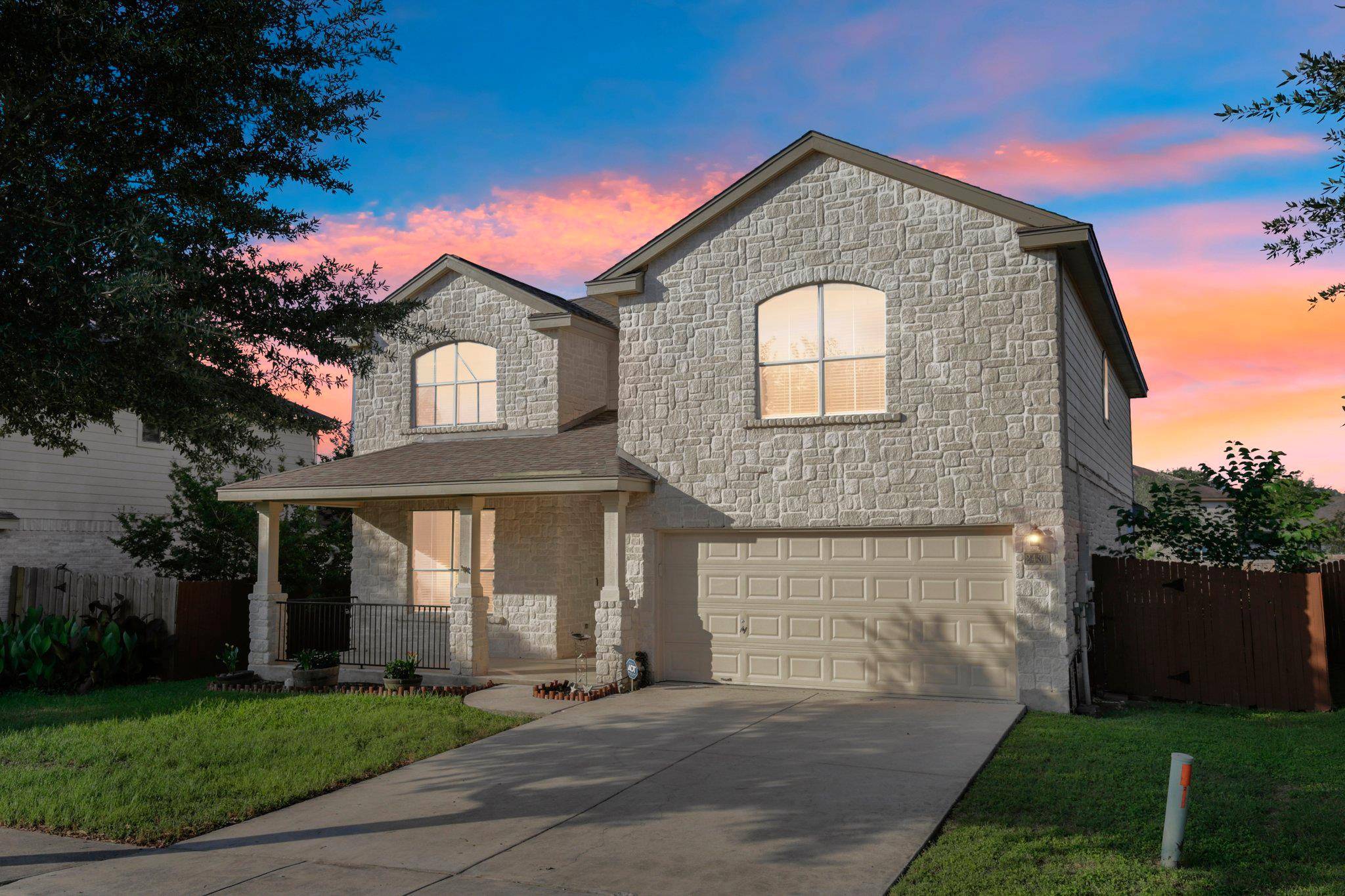 2430 Dove Crossing DR, New Braunfels, TX 78130