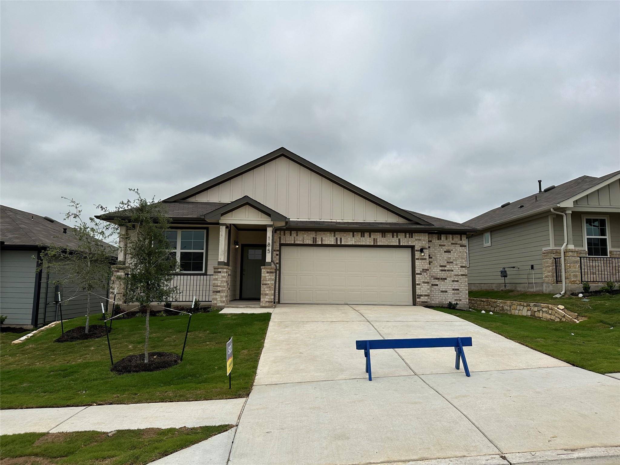 220 Sweetwater DR, Kyle, TX 78640
