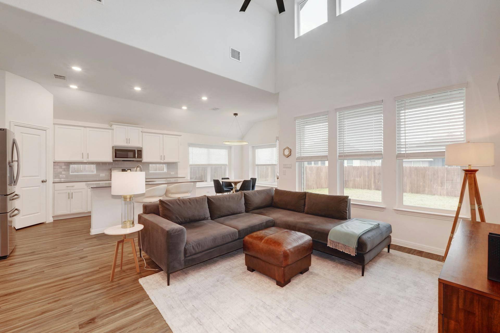 404 Mante CT, Austin, TX 78748