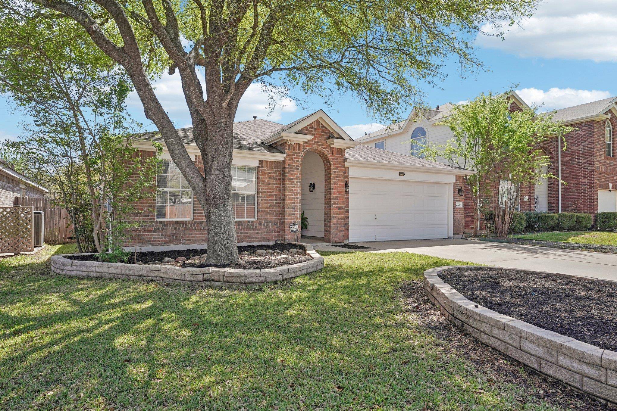 2220 Kerr TRL, Cedar Park, TX 78613